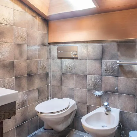 Апартаменти Cesa Soramurat 8 *