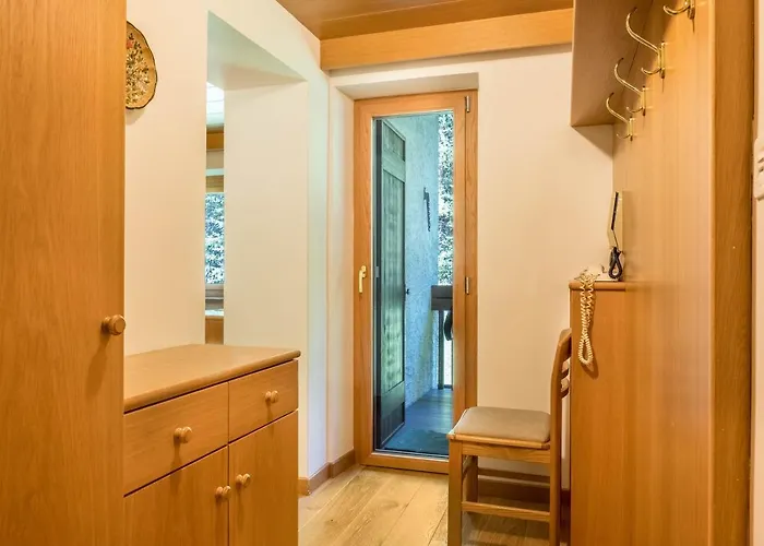 דירה Cesa Soramurat 8 *